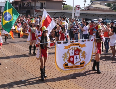Dia do aniversário de 27 anos de Mercedes será marcado com desfile cívico 
