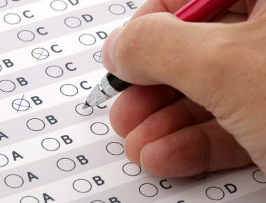 Provas do concurso público vão ocorrer na Escola Tiradentes e no Colégio Leonilda Papen