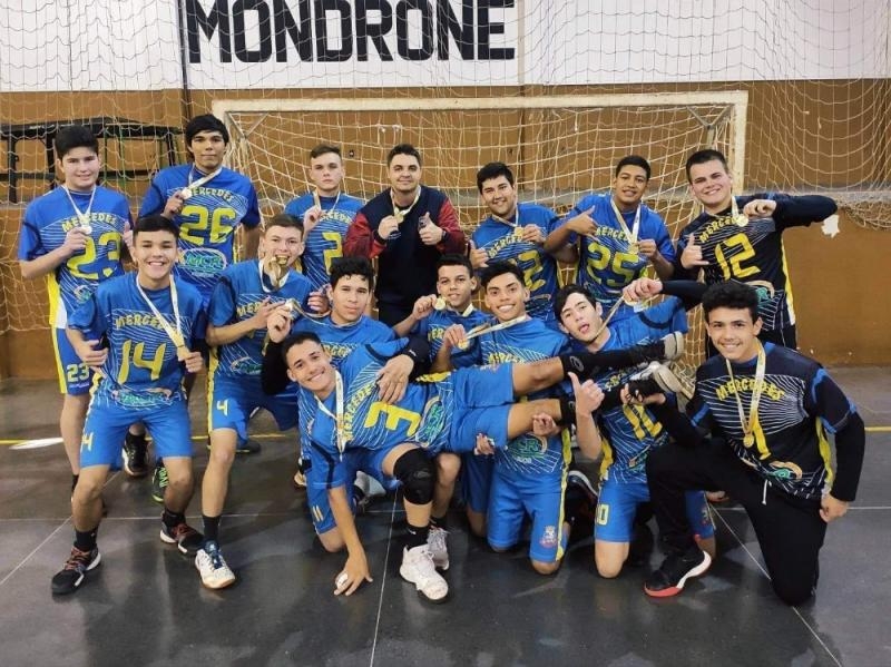 Paratleta maringaense é eleito jogador mais valioso no mundial de handebol  - GMC Online