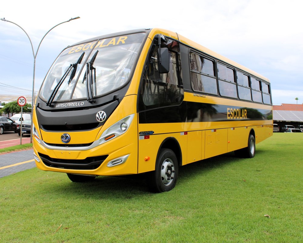 Educação investe R$ 640 mil em novo ônibus