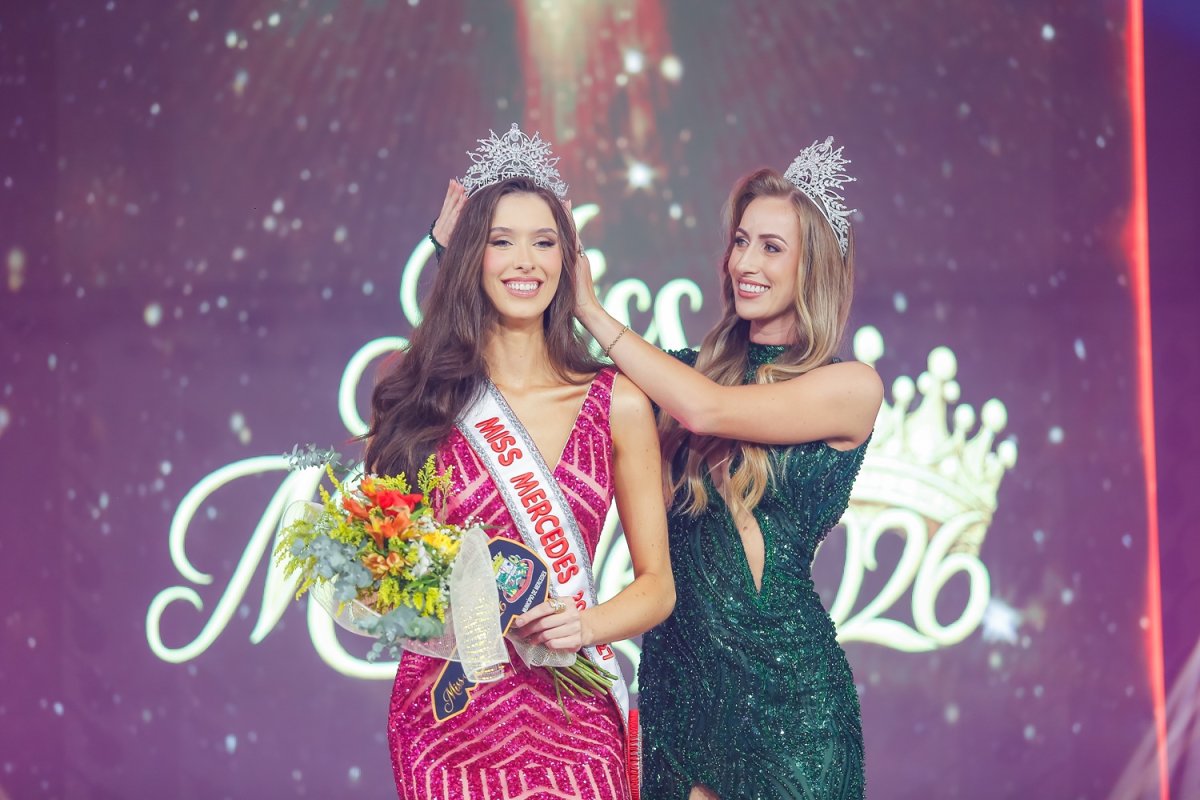 Vitória Fernandes Kratz é eleita Miss Mercedes 2026/2027
