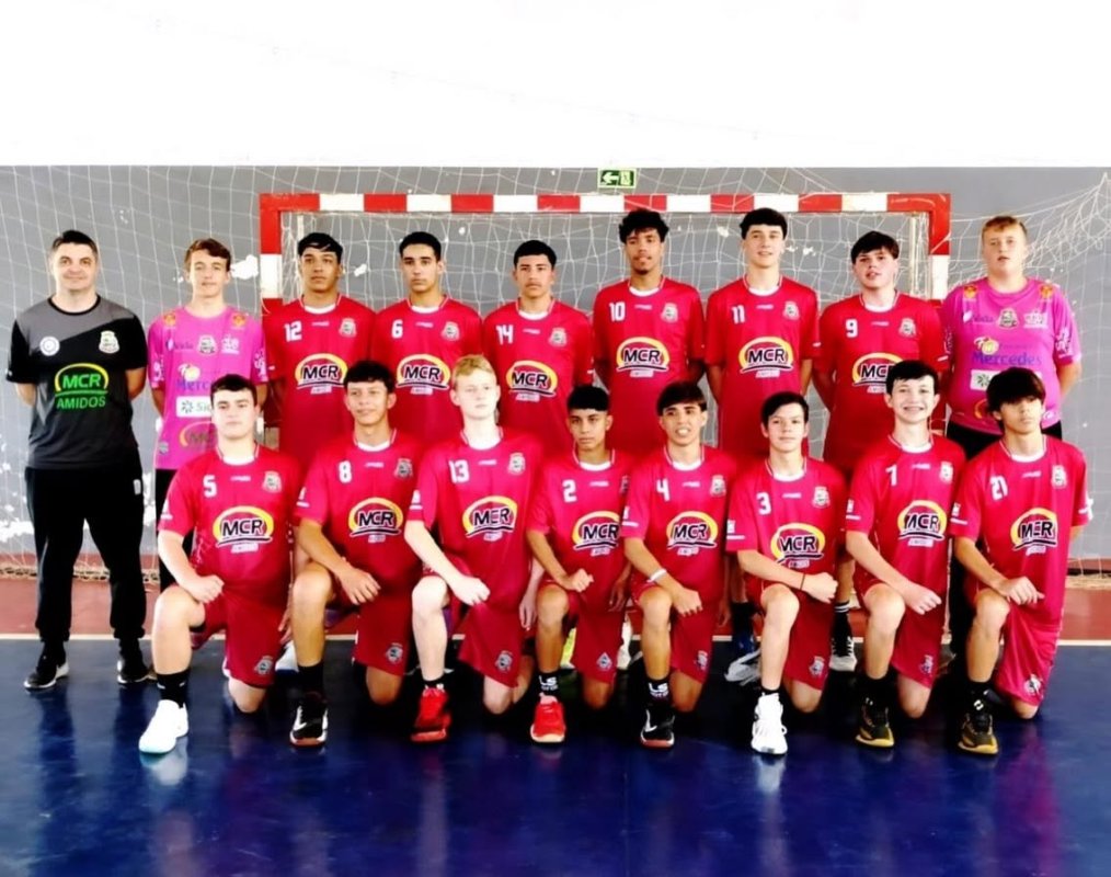 Mercedes avança no handebol e segue na briga nos Jogos da Juventude